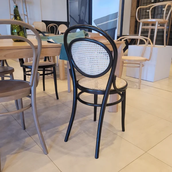 silla Thonet N°10 negra