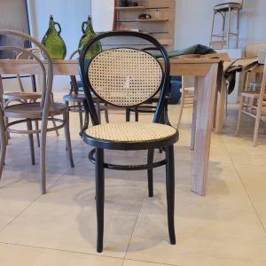 silla Thonet N°10 negra