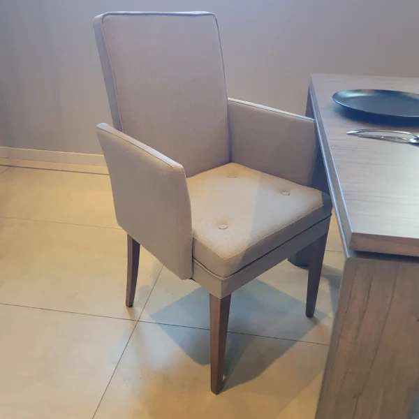 silla y sillón cabecero con tapicería a elección