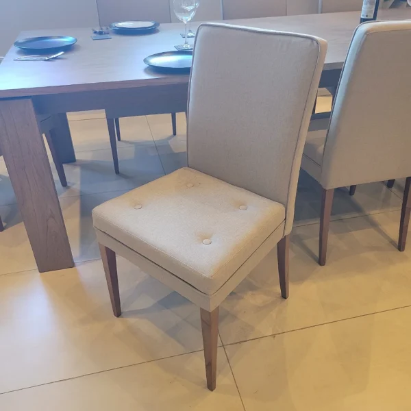 silla y sillón cabecero con tapicería a elección