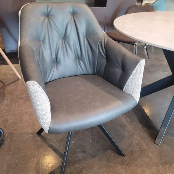 sillón de ecocuero y chenille