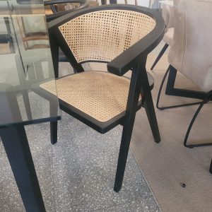 sillón de teca y esterilla Serian