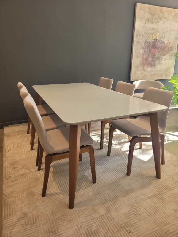 mesa Évelyn