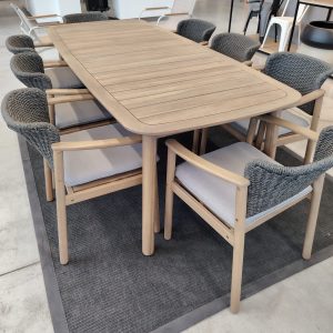 Conjunto de mesa y sillas de madera de acacia y cuerda Sciathos