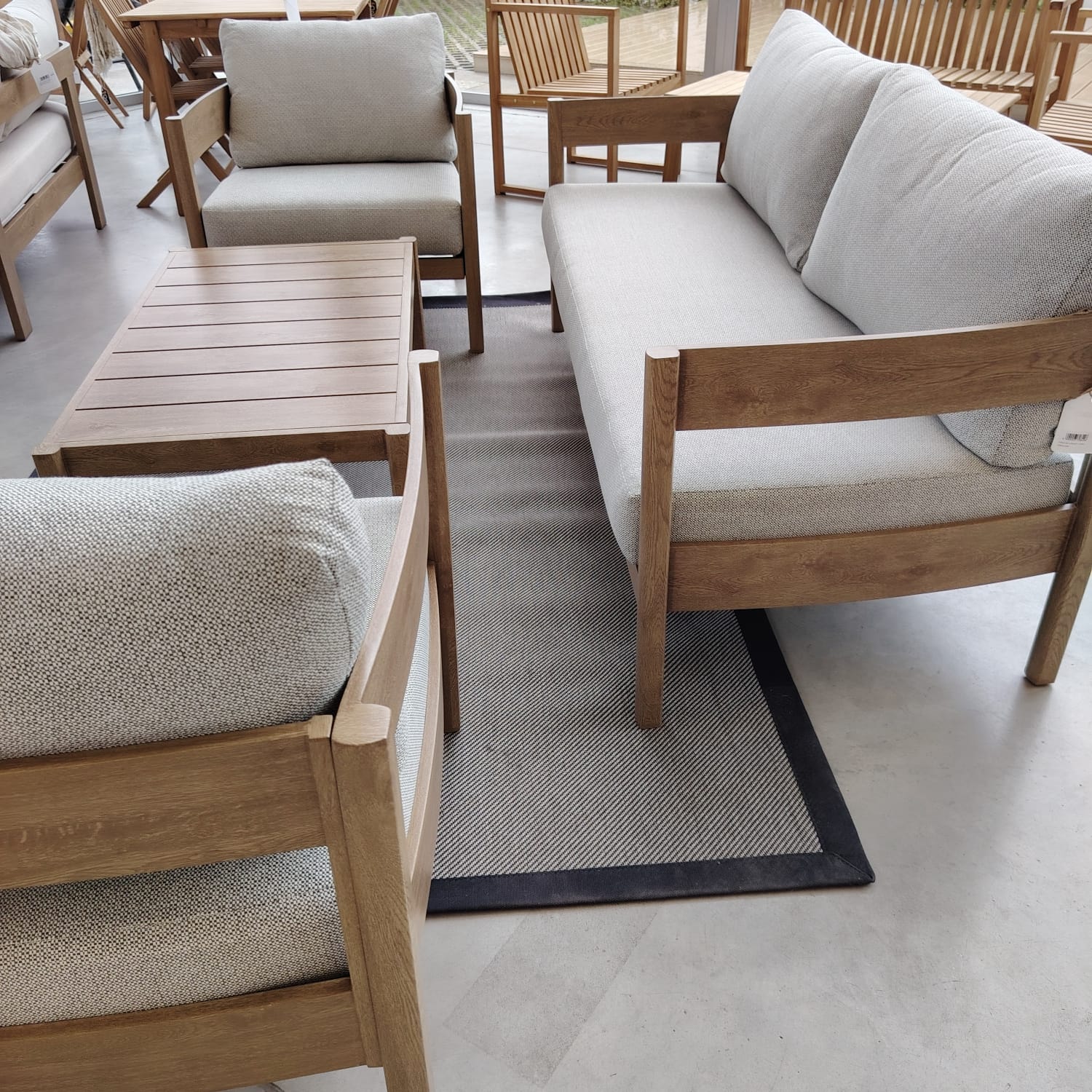 Conjunto de sillones de aluminio simil madera Saronikos